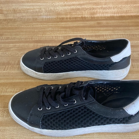 Steve Madden Womens Napa Black Lace Up Sneakers 9.5 - Picture 5 of 7